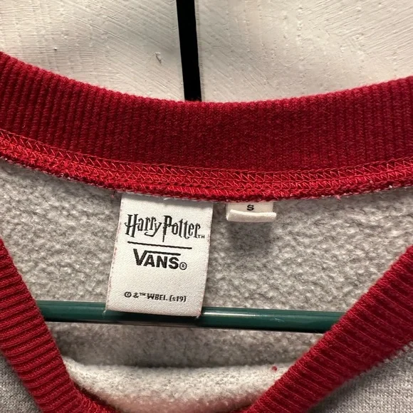 Vans Harry Potter Gryffindor Sweater - Picture 4 of 4